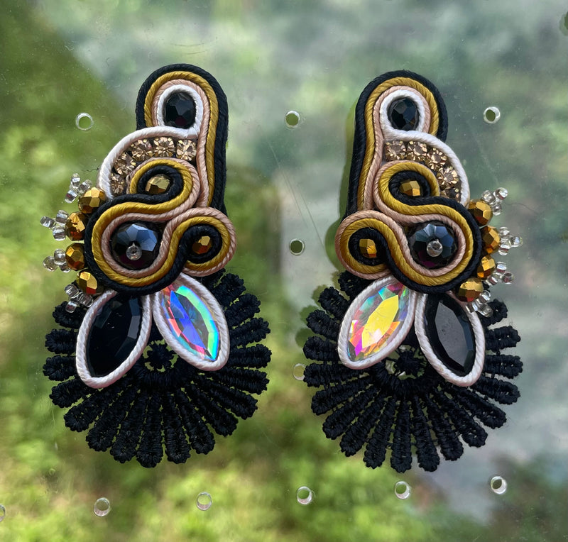 Soutache earrings