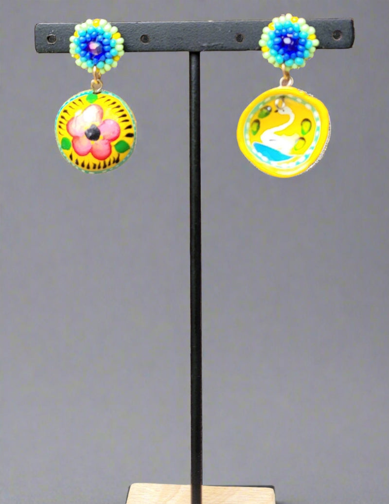 Yellow Jicaras earrings