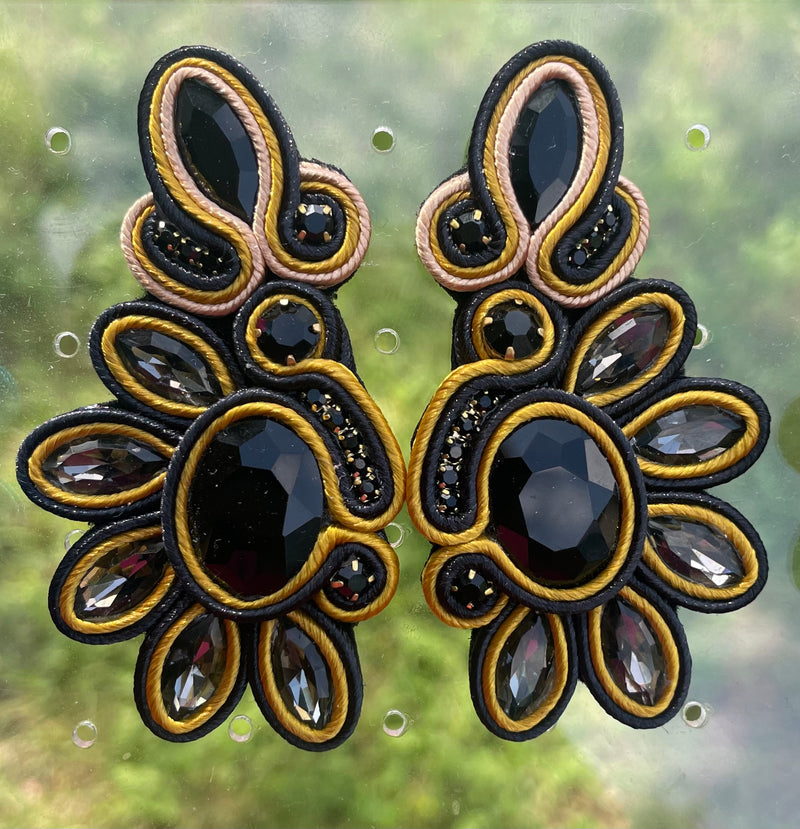 Soutache earrings