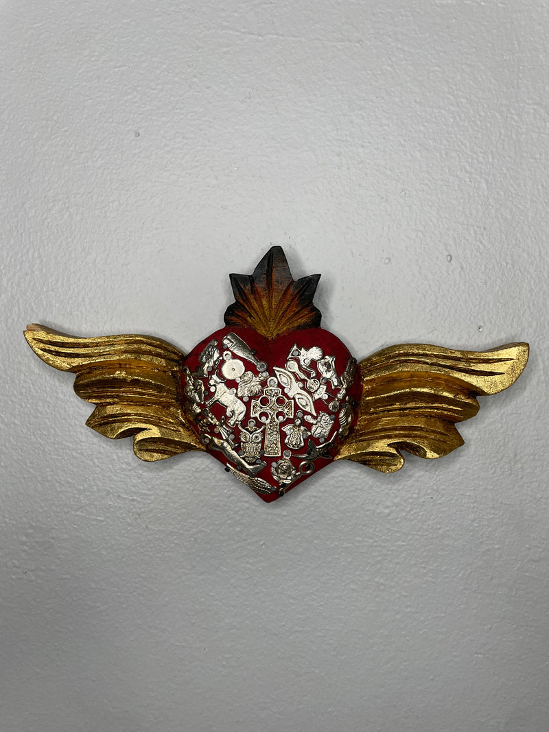 Milagrito wings wall decor